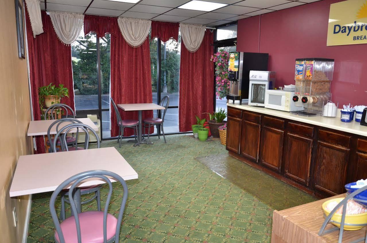 Days Inn Cheraw Exteriér fotografie